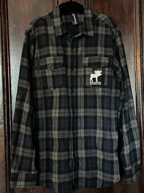 Vintage Men's Size Medium Plaid Flannel Button Down with Moose